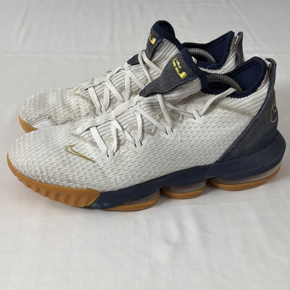 Nike LeBron 16 Air Shoes Mens Size 11 Basketball Gum CI2668-101 Sneakers Gym Fit